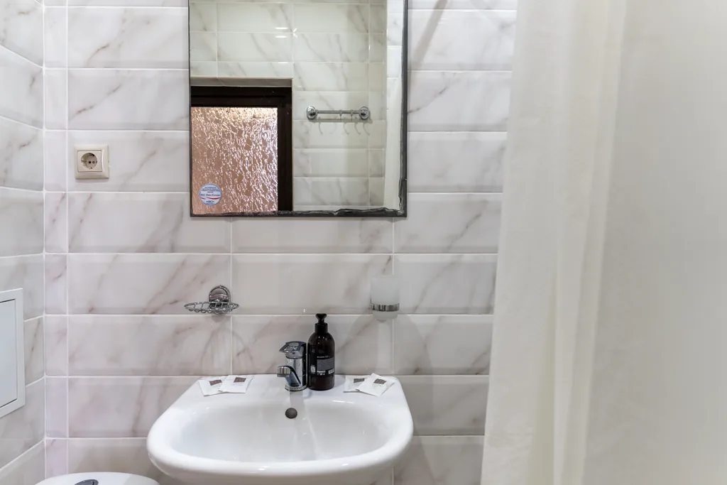 Квартира 2-комнатная Квартира — Адлер