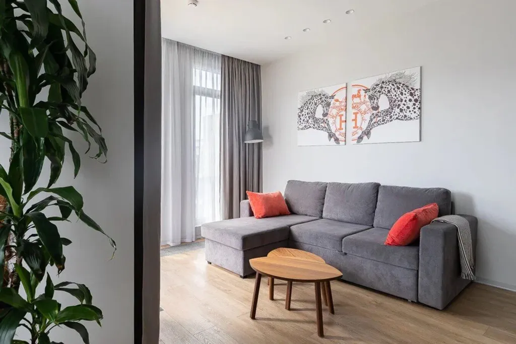 Охта Сьют 22