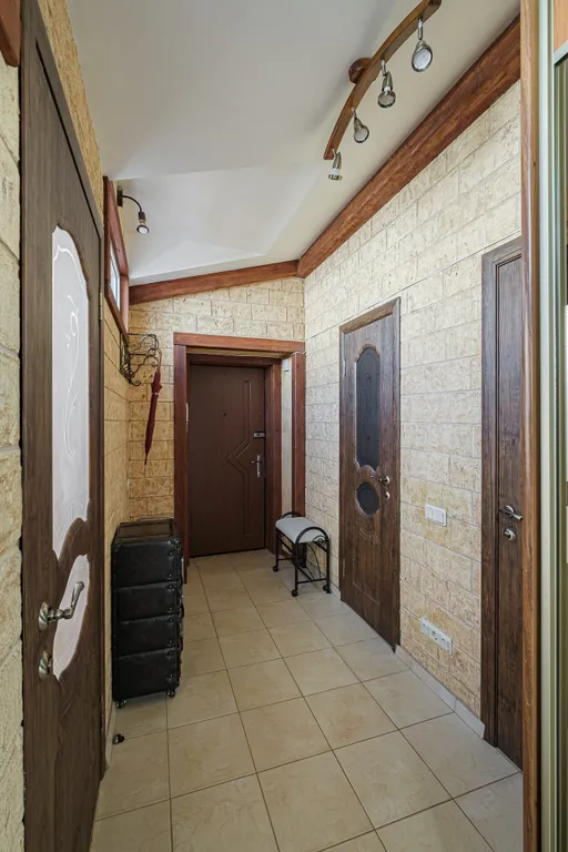 Мансарда у Эрмитажа с балконом