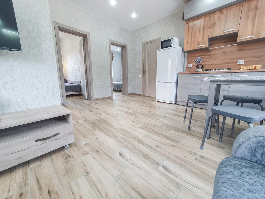 Отдельный дом на первой линии Азовского моря