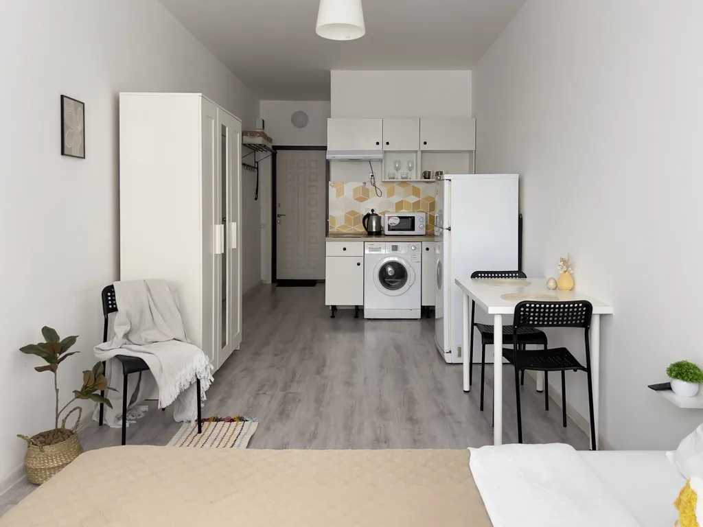 Светлая студия на двоих в ЖК Зеленые аллеи