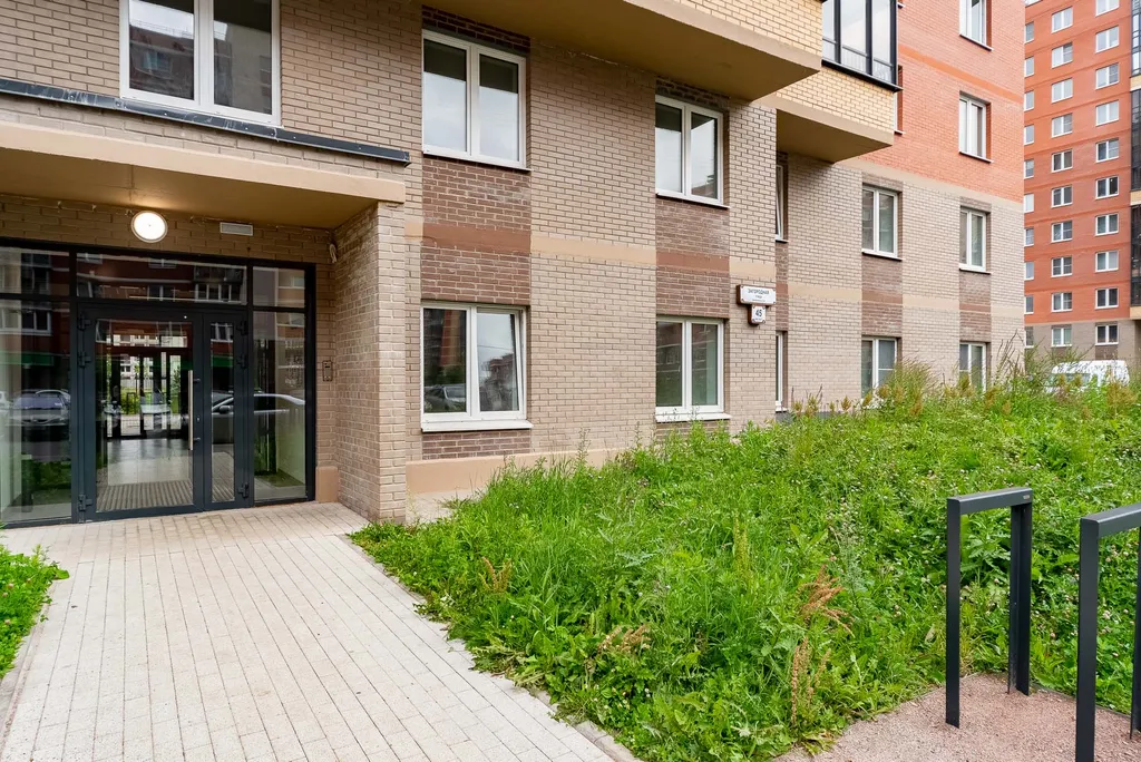 Квартира Дизайнерская квартира-студия — Колпино