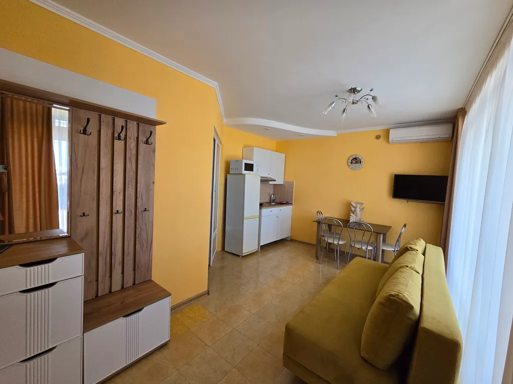 Апартамент Комфорт в эллинге Селена