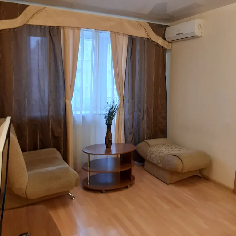 Уютная 2-комнатная квартира у Сатурна