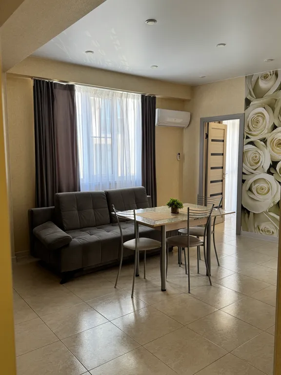 Просторная квартира у моря