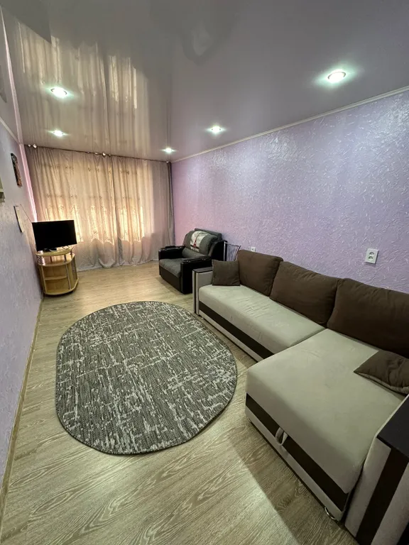 Прекрасная светлая, тёплая квартира — аренда посуточно в Каменск-Шахтинский