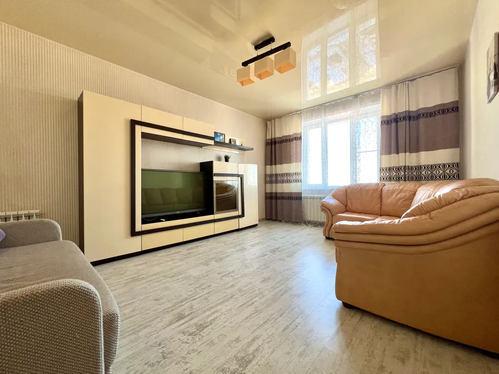 Просторная двухкомнатная Kvartiry54