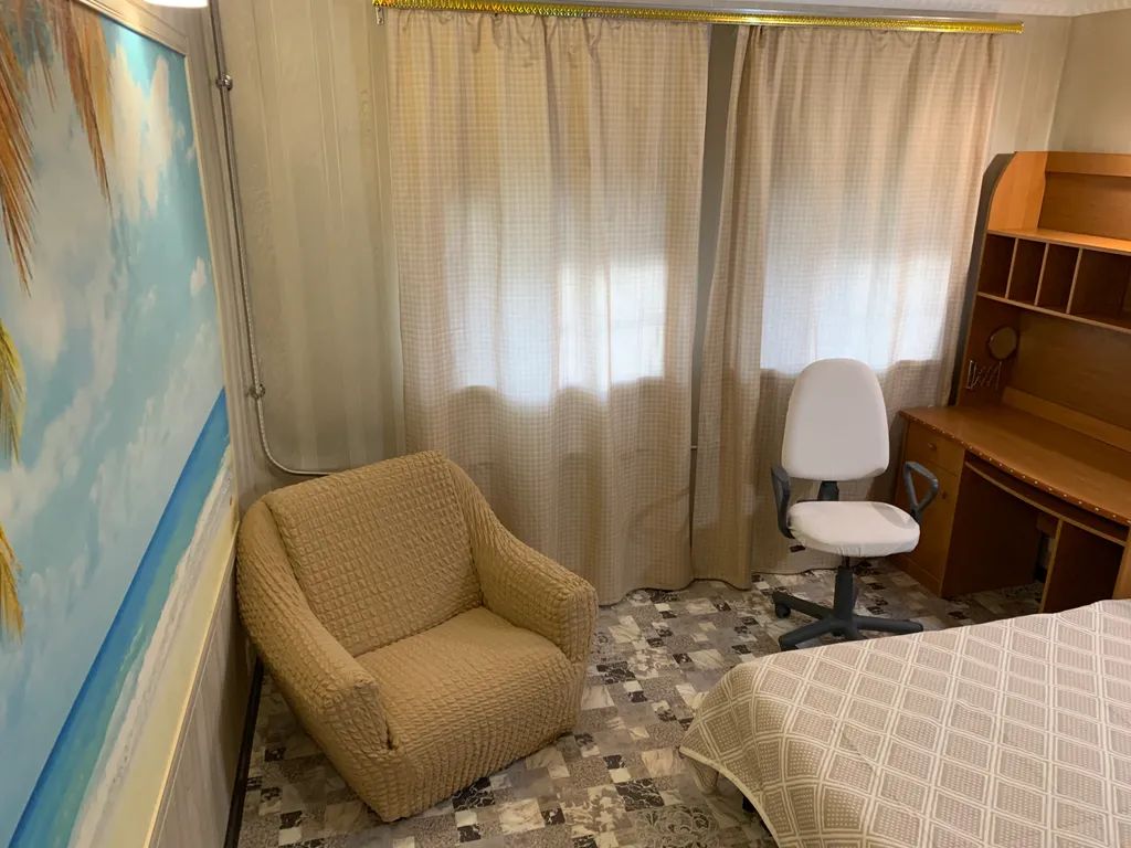 Особняк 207 кв м, элитный городской район, командированным документы