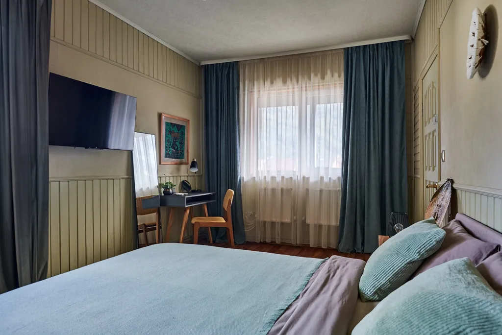 Уютный большой дом в центре поселка