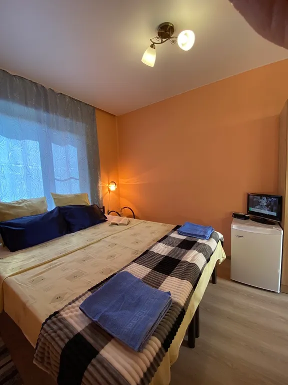 Коттедж Татьянин дом, домик для двоих — Кучугуры