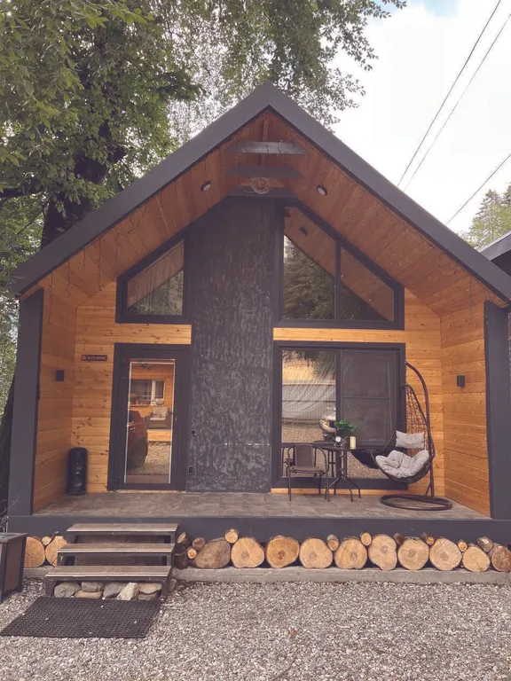 Улучшенный коттедж с видом на горы — аренда посуточно в Архыз