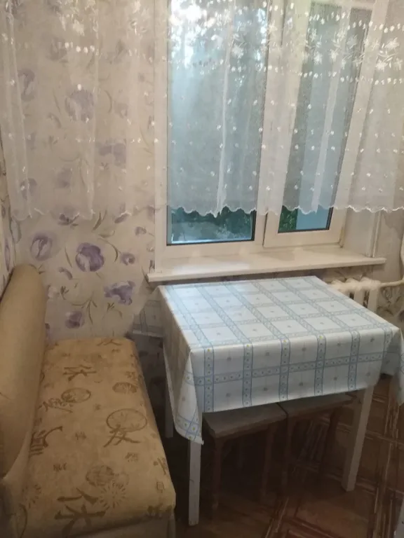 Уютная двухкомнатная квартира ближе к промзоне