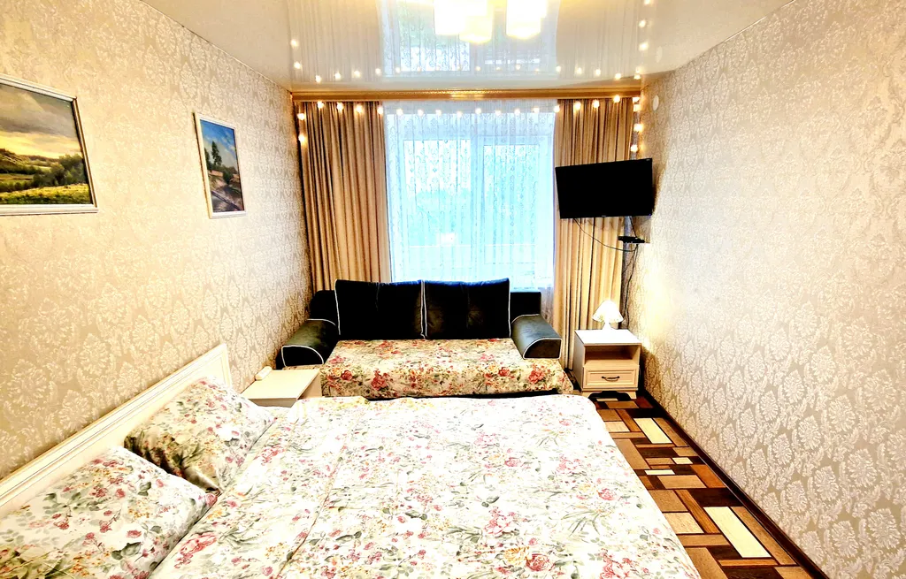 Уютная квартира с видом на монастырь