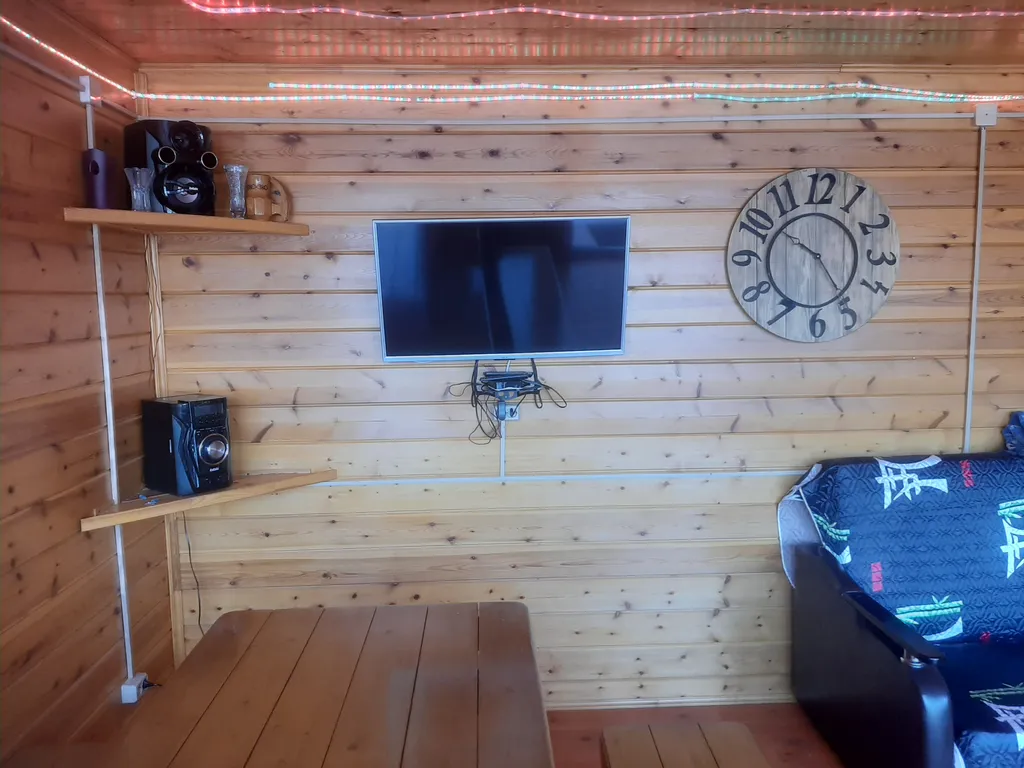 Дом на участке 10 соток