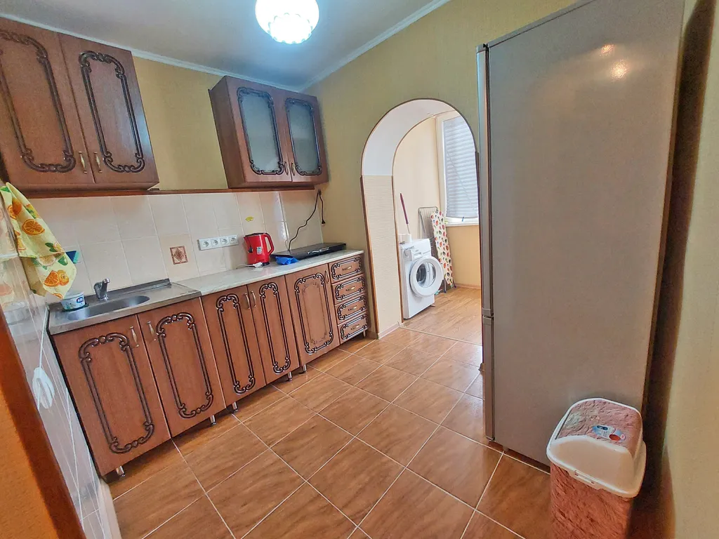 Пляжный сезон не закончится: квартира в курортном городе Агудзера