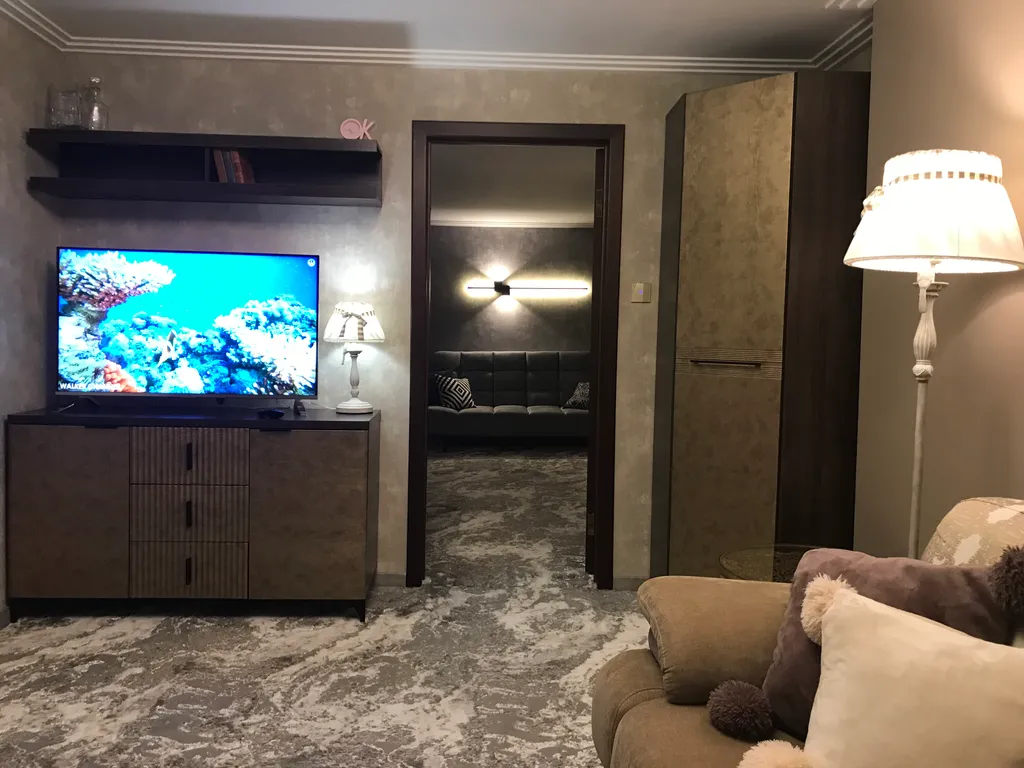 Уютный дом на набережной