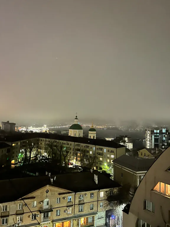 Видовая студия в историческом центре с видом на набережную и реку