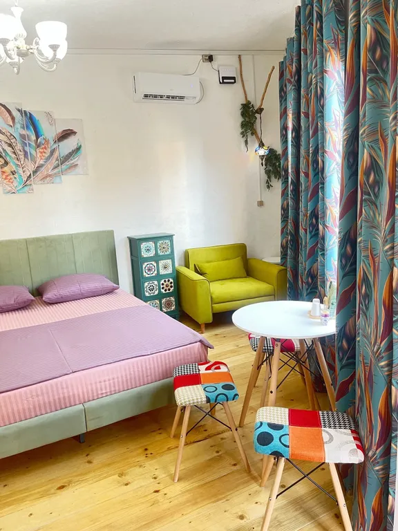 Коттедж Домик у Моря отдельно стоящий - парковка, детский уголок, зона отдыха — Адлер