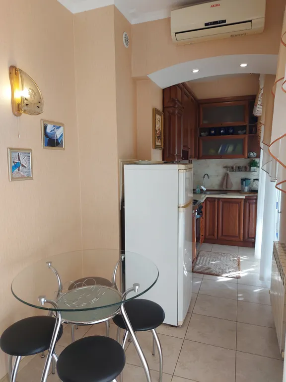 Уютный коттедж с теплым бассейном