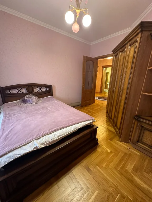 Гостиный уютный дом