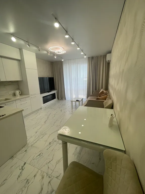 Квартира люкс двухкомнатная