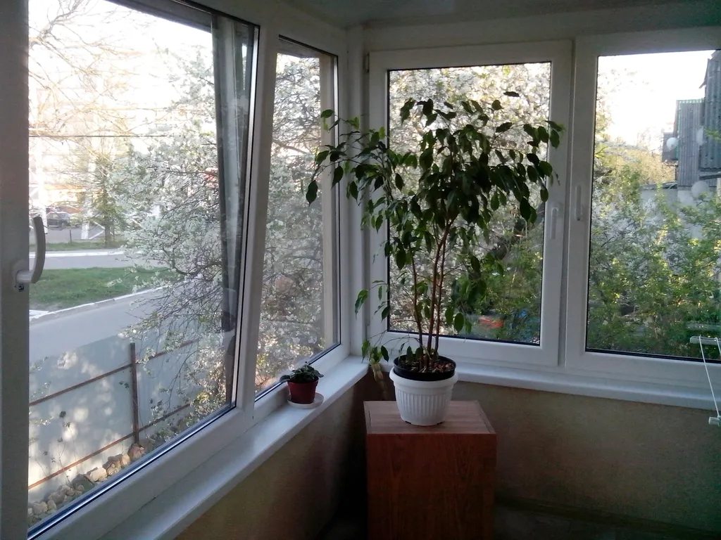 Квартира Квартира 2-х кв. в коттедже, закрытая парковка, центральная часть города — Калининград