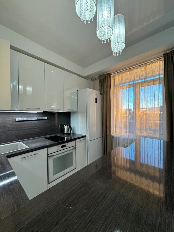 Ухоженная квартира в 7 минутах на авто от Горного Воздуха и площади Победы