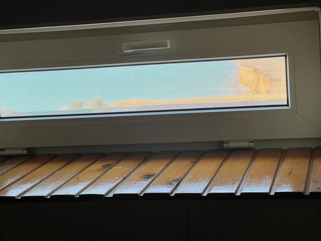 Уютный эллинг на берегу моря