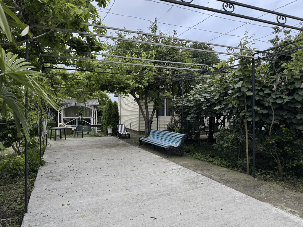 Уютный дом у моря