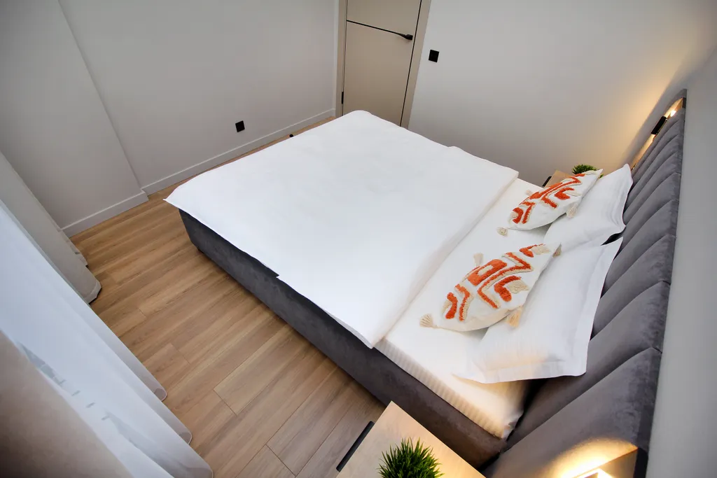 Meridian Lux New Apt