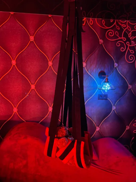 Апартамент Алиса 18+