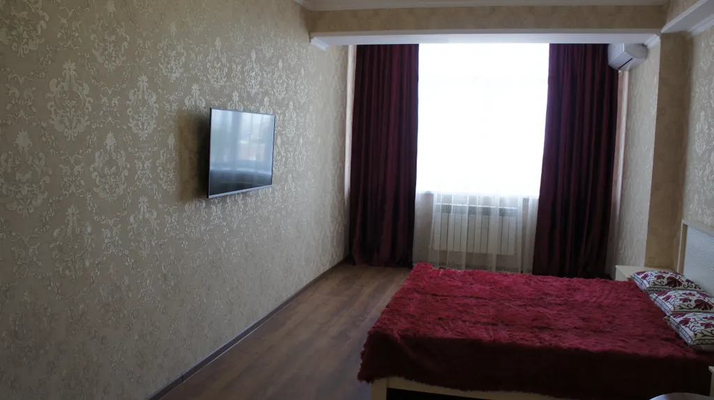Квартира Квартира Анти-Отель на 5чел. 2комн.кв. 1этаж, код-119 — Махачкала