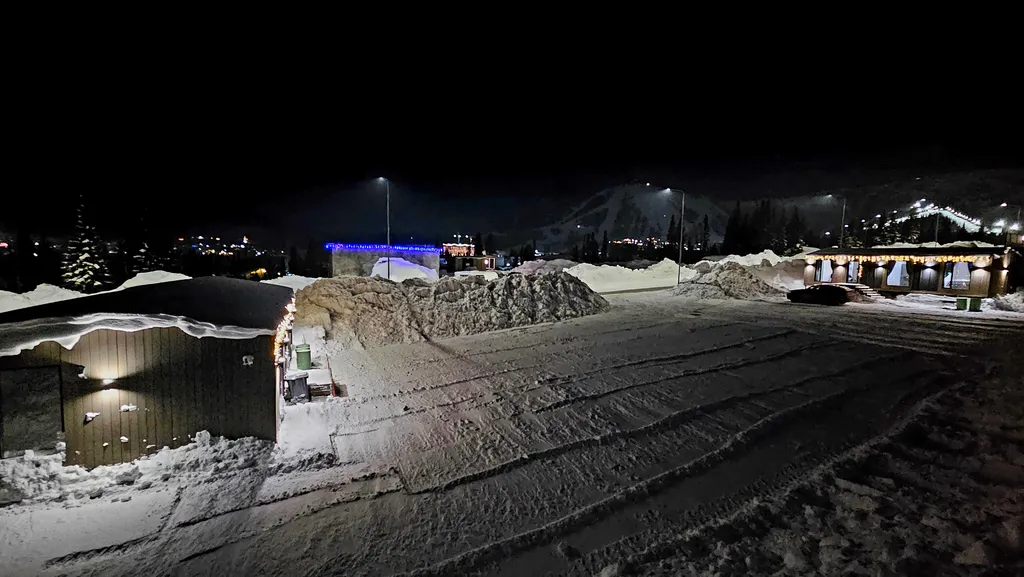 Далеко и надолго