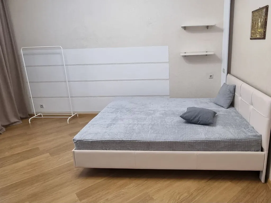 Современная 4-комн. в 10 мин пешком до МВДЦ Сибирь