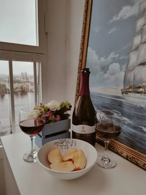 Квартира Квартира Студия в морском стиле с видом на Неву — Санкт-Петербург