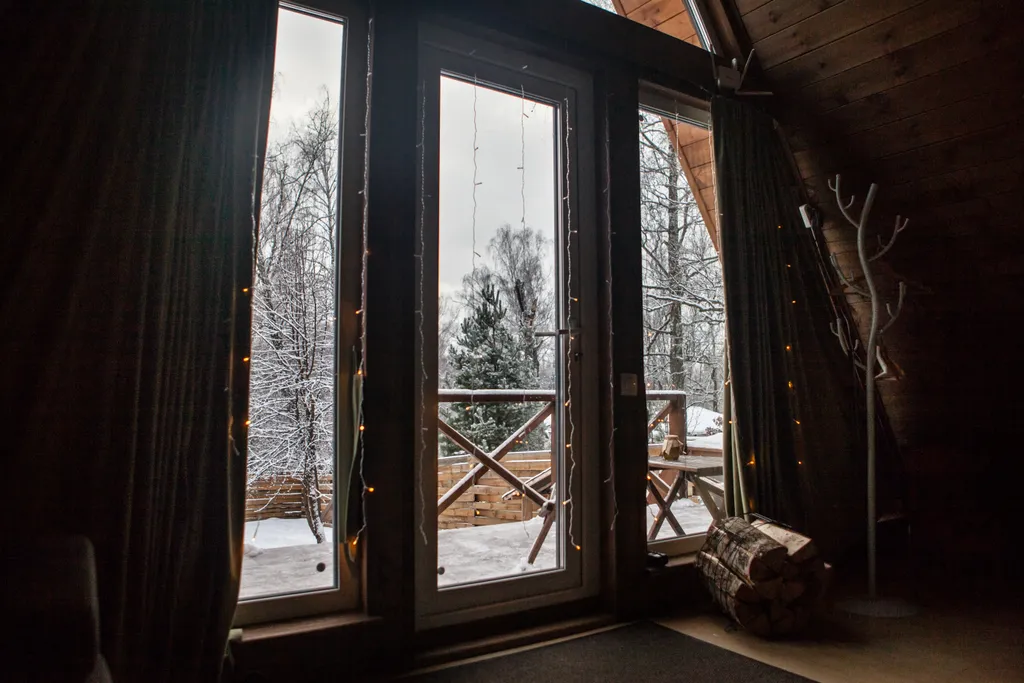 А-фрейм уютный домик у леса  с чаном