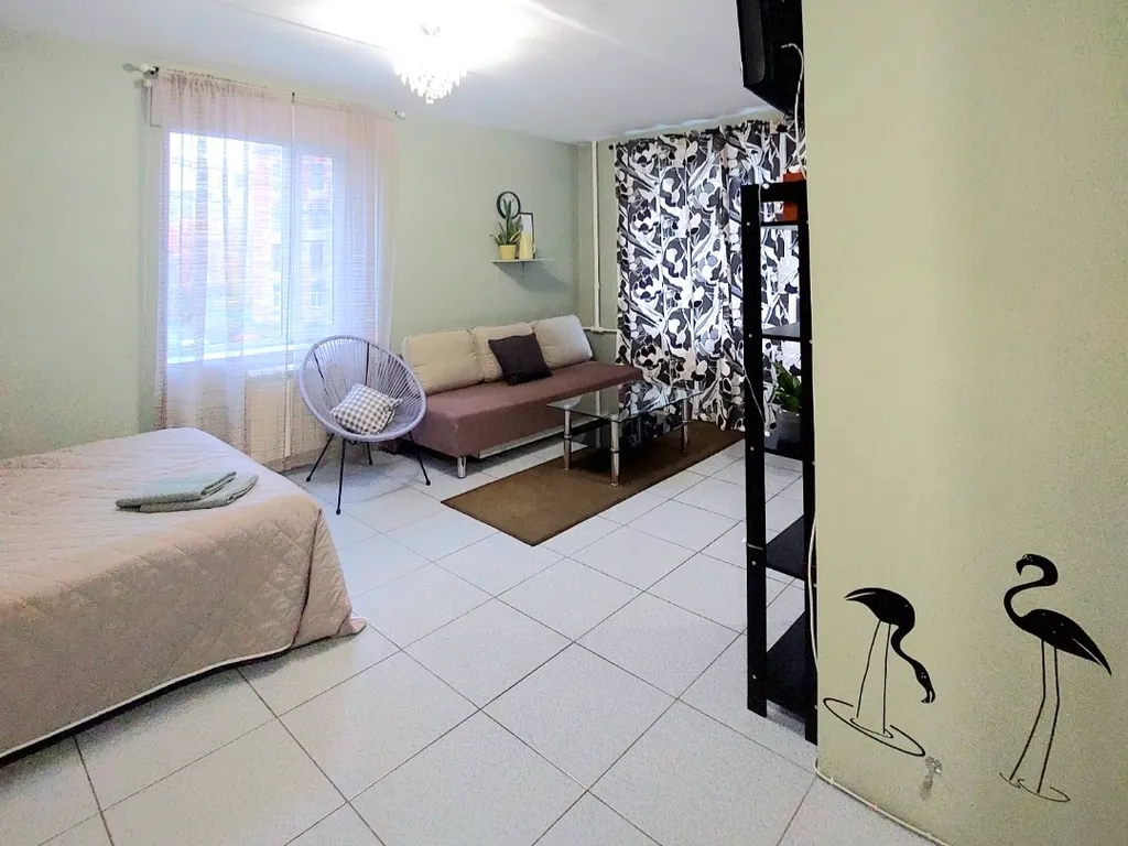 Просторные светлые апартаменты в самом центре рядом с ЖД вокзалом