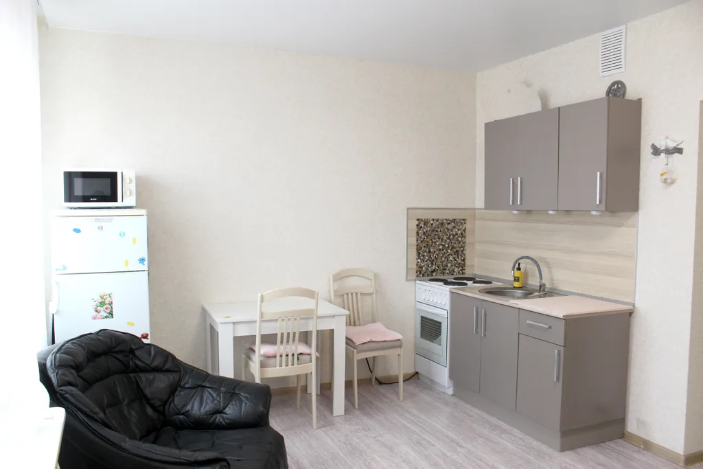 Квартира Студия в экологически чистом районе — аренда посуточно в Ростов-на-Дону