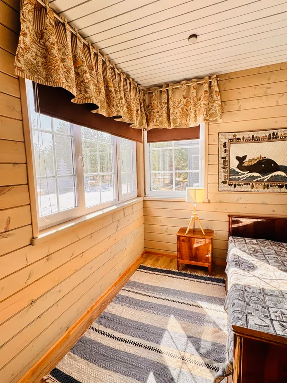 Коттедж Домик под соснами в Свирском — Лодейное Поле