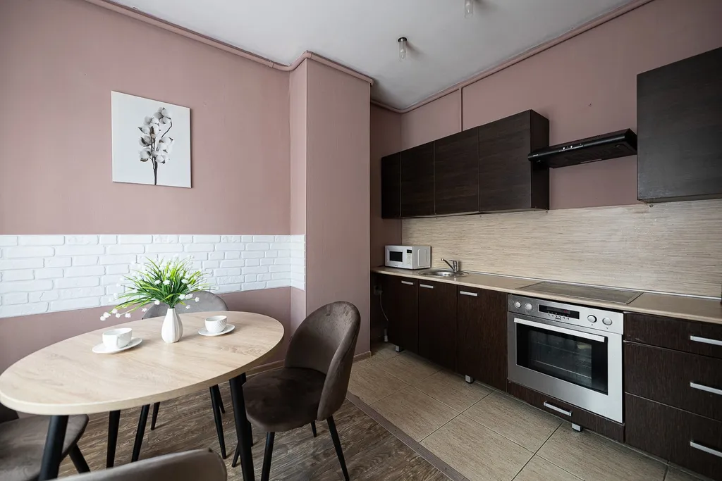 На площади Революции