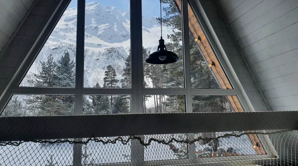 Коттедж A-frame 100кв.м. 1км до горнолыжных трасс Эльбруса.
