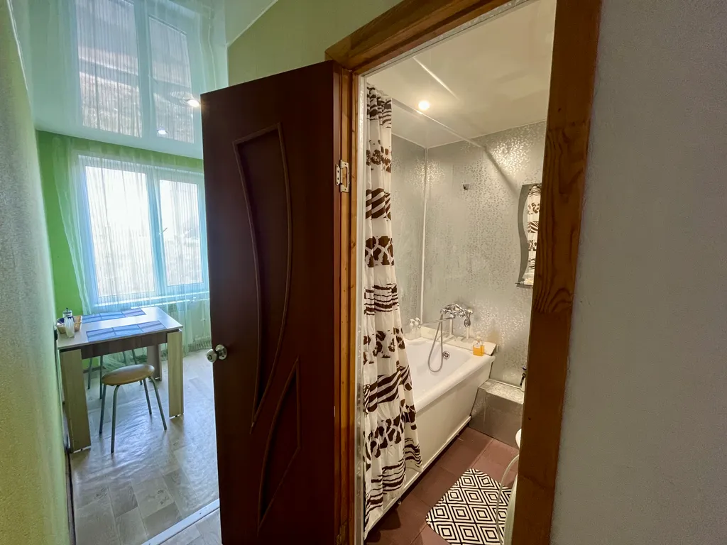 Однокомнатная квартира люкс в районе Универсама-2