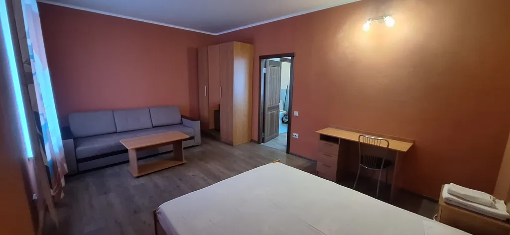 Просторная 2-комнатная студия