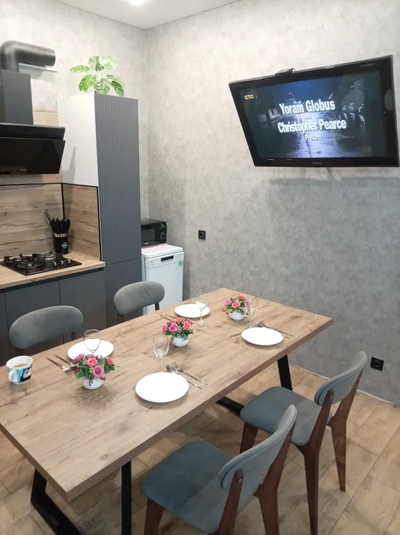 Дом с бассейном