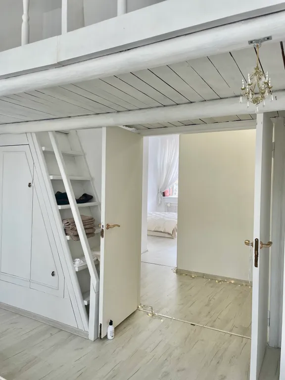 Центр Вид- река,  кораблики Версаль