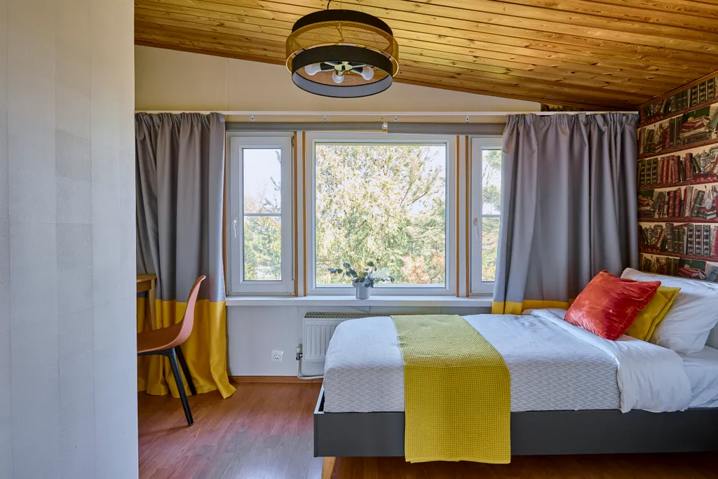 Коттедж Уютный просторный дом с баней для большой семьи — Ропшинские Ключи