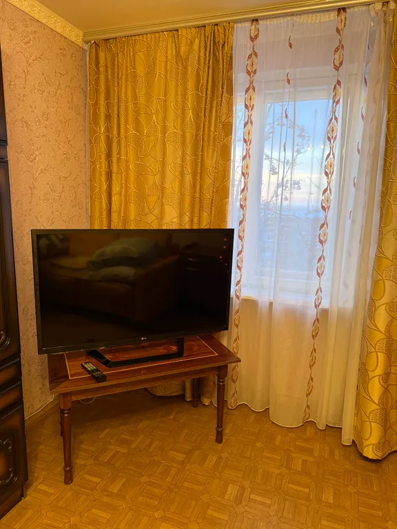 Квартира 2-комнатная Квартира — Кировск