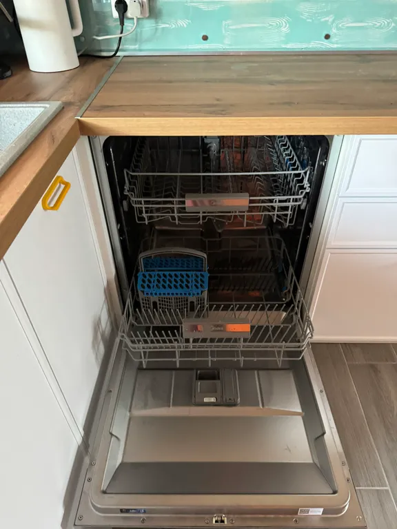 Уютный деревянный дом с баней