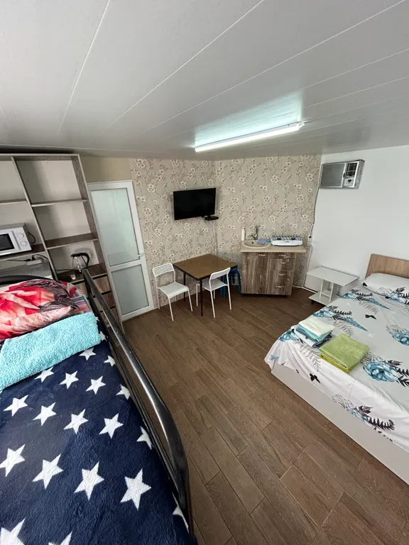 Коттедж 1-комнатный Дом — Кучугуры