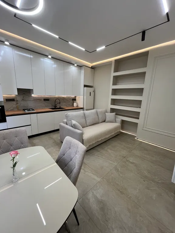 Уютный дом со своим гаражом